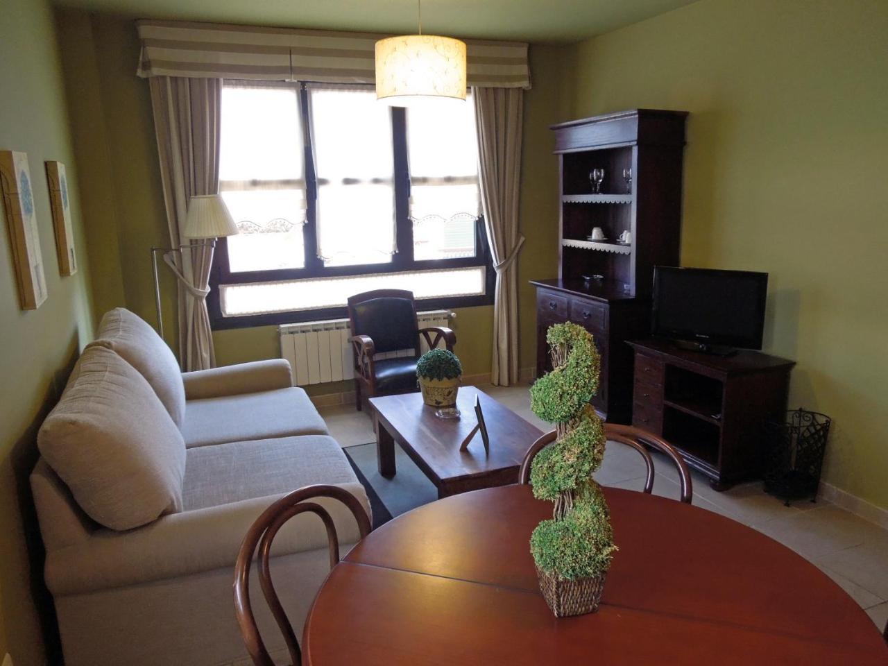 Apartamentos La Marina Ribadesella Extérieur photo